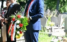 Wsp&oacute;lna pamięć, wsp&oacute;lny obowiązek 14