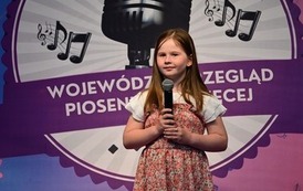 Alicja Cebula z Myśliborza z Grand Prix przeglądu muzycznego 14
