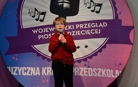 Alicja Cebula z Myśliborza z Grand Prix przeglądu muzycznego 18