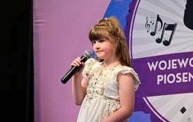 Alicja Cebula z Myśliborza z Grand Prix przeglądu muzycznego 25