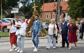 DOŻYNKI GMINNE W BIERZWNIKU 53