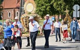 DOŻYNKI GMINNE W BIERZWNIKU 55