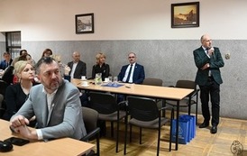 Debata powiatowa &bdquo;Kurs na rozw&oacute;j&rdquo; w Powiecie Choszczeńskim! 19