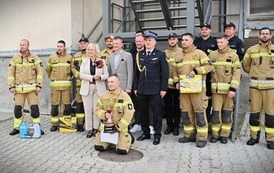 POWIATOWE OBCHODY DNIA STRAŻAKA 72