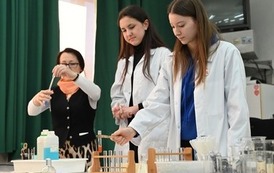 Nowoczesna szkoła z tradycjami! &ndash; Dzień Otwarty w Zespole Szk&oacute;ł nr 1 41