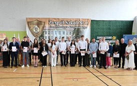 &bdquo;Edukacja to najpotężniejsza broń, jakiej możesz użyć, aby zmienić świat.&rdquo;  27