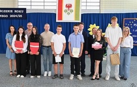 &bdquo;Edukacja to najpotężniejsza broń, jakiej możesz użyć, aby zmienić świat.&rdquo;  65