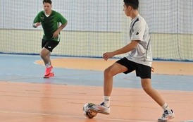 &bdquo;DAS Choszczno&rdquo; zwycięzcą Powiatowego Turnieju Mikołajkowego Piłki Nożnej 10