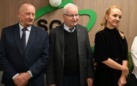 Medal "Zasłużony dla Powiatu" wręczony w dniu otwarcia nowego oddziału banku! 12