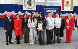 NARODOWE ŚWIĘTO NIEPODLEGŁOŚCI 48