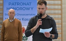 Mistrzostwa Wojew&oacute;dztwa w Badmintonie 15