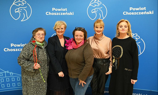 Zdjęcie do Powiatowy Dzień Kobiet i Mężczyzn