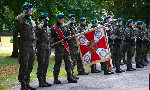 Zdjęcie do Cześć i chwała Bohaterom!