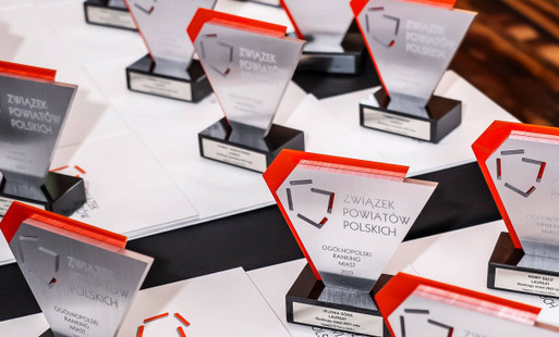 Zdjęcie do Powiat Choszczeński ponownie laureatem!