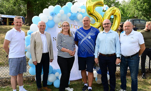 Zdjęcie do 50 lat &bdquo;INY&rdquo; Nadarzyn