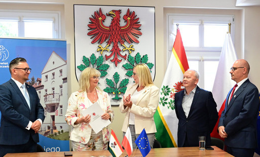 Zdjęcie do Przebudowa drogi powiatowej nr 2228Z